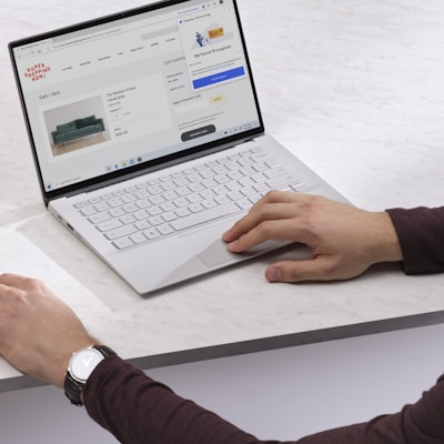 QR Code to download the wallet app